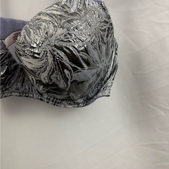 Victoria’s Secret Dream Angels Lined Demi 32D Purple Bra - Picture 2 of 9